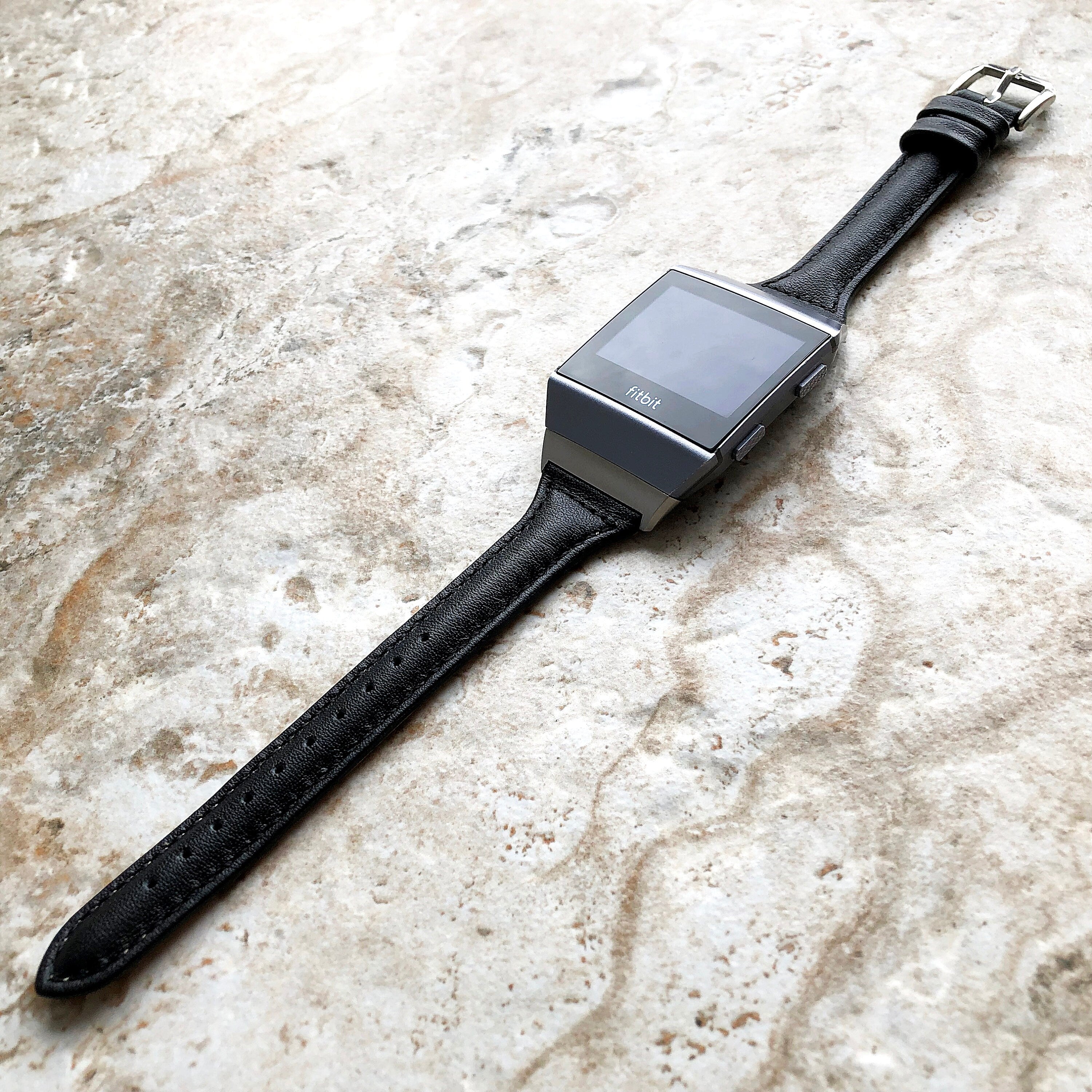 Fitbit Ionic Black Color Slim Elegant Soft Leather Band Strap Bracelet for Smartwatch Quick Release Adapters in Silver Rose Gold Black